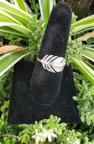 Sterling Penna Feather Ring